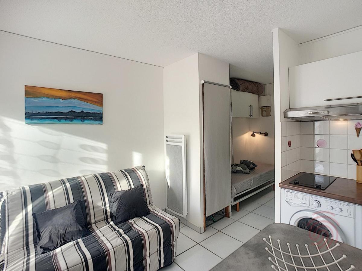 Studio Renove Avec Balcon, Animaux Acceptes, Wifi, A 650M Des Thermes - Fr-1-451-92 Lamalou-les-Bains Eksteriør billede